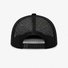 Load image into Gallery viewer, Redfish Born to Chase Fin Embroidery Flat-Brim Mesh Cap