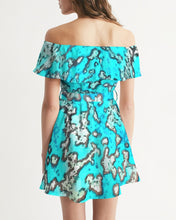 Load image into Gallery viewer, Barrier Reef Women&#39;s Off-Shoulder Dress