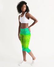 Load image into Gallery viewer, Mahi Print Women&#39;s Mid-Rise Reel Mermaid Capri