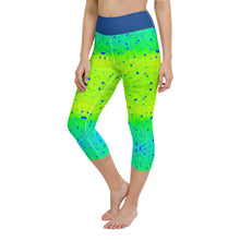 Load image into Gallery viewer, Mahi Print Capri Fishing Leggings